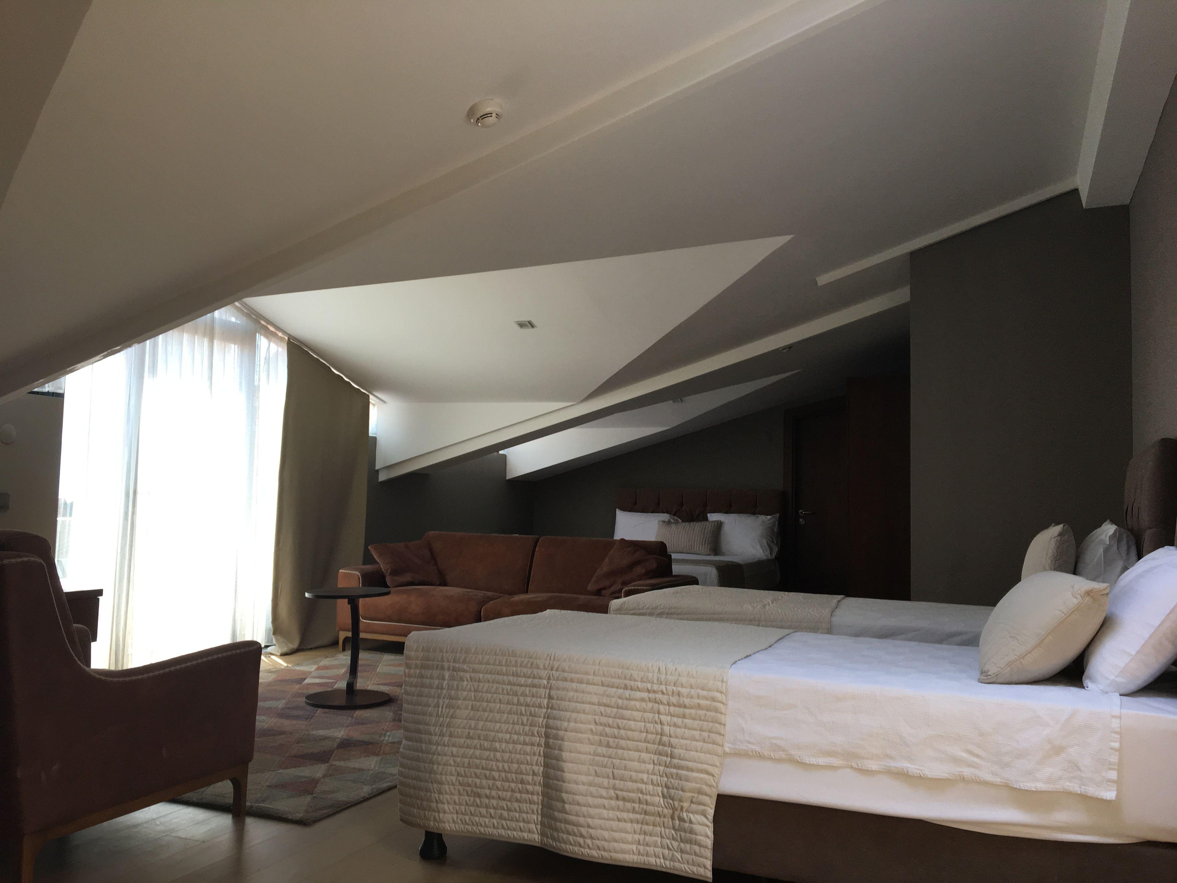 The Elegant Hotel — Fotoğraflar 2